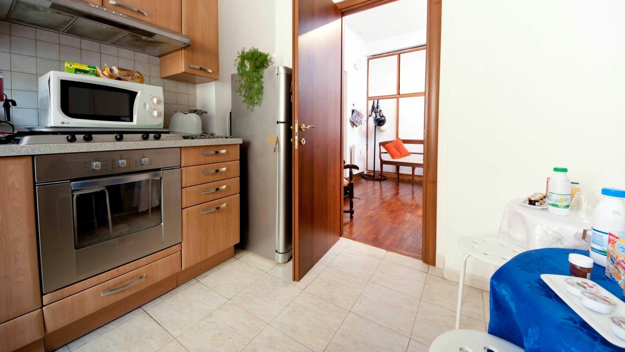 2 Passi Da Bed & Breakfast Rome Exterior photo